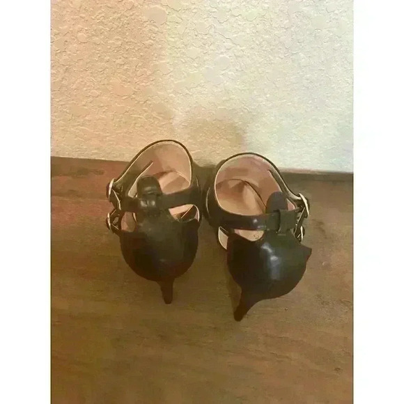 Andiamo Womens Black‎ Leather sz 7.5 Two Buckle Stiletto Heels - Picture 7 of 11